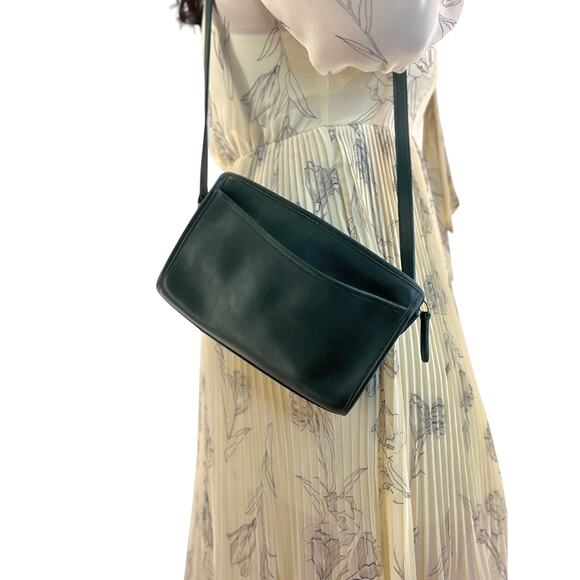 Coach Taylor Zip Bag 9944 Bottle Green Leather Handbag Crossbody Vintage - Picture 1 of 15